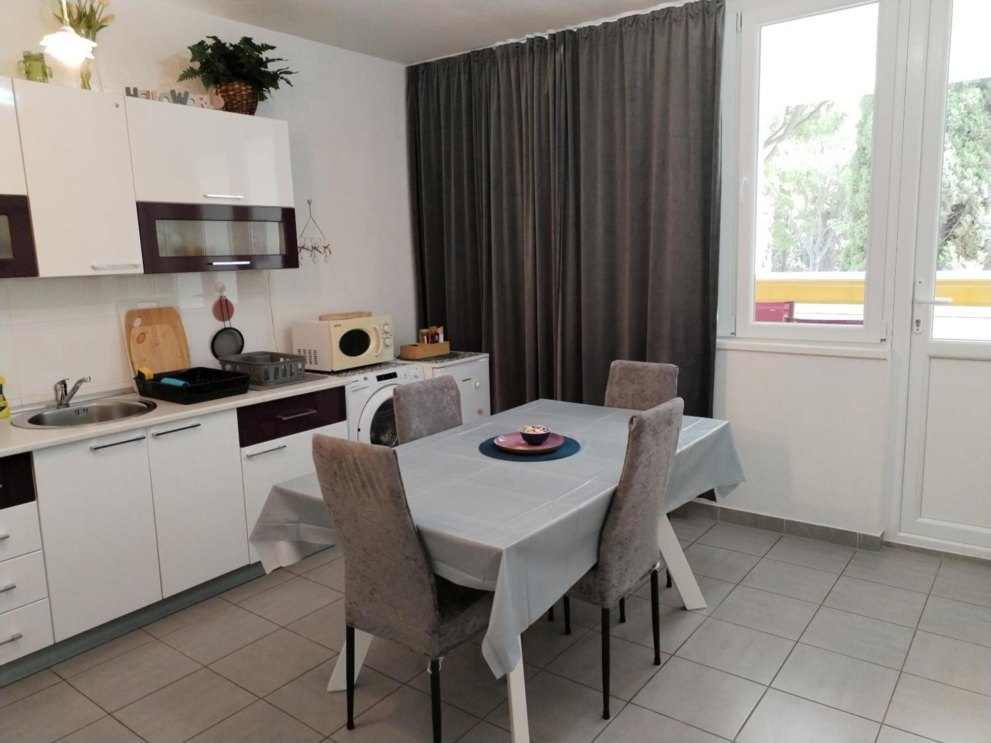 Apartment Suzana 2Br Split With Balcony Экстерьер фото