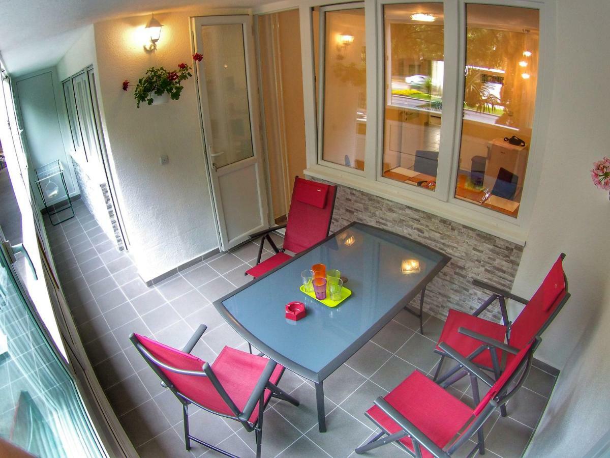 Apartment Suzana 2Br Split With Balcony Экстерьер фото
